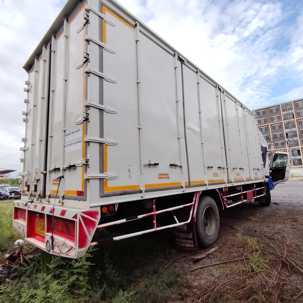 2022 Hino 500 – Exterior