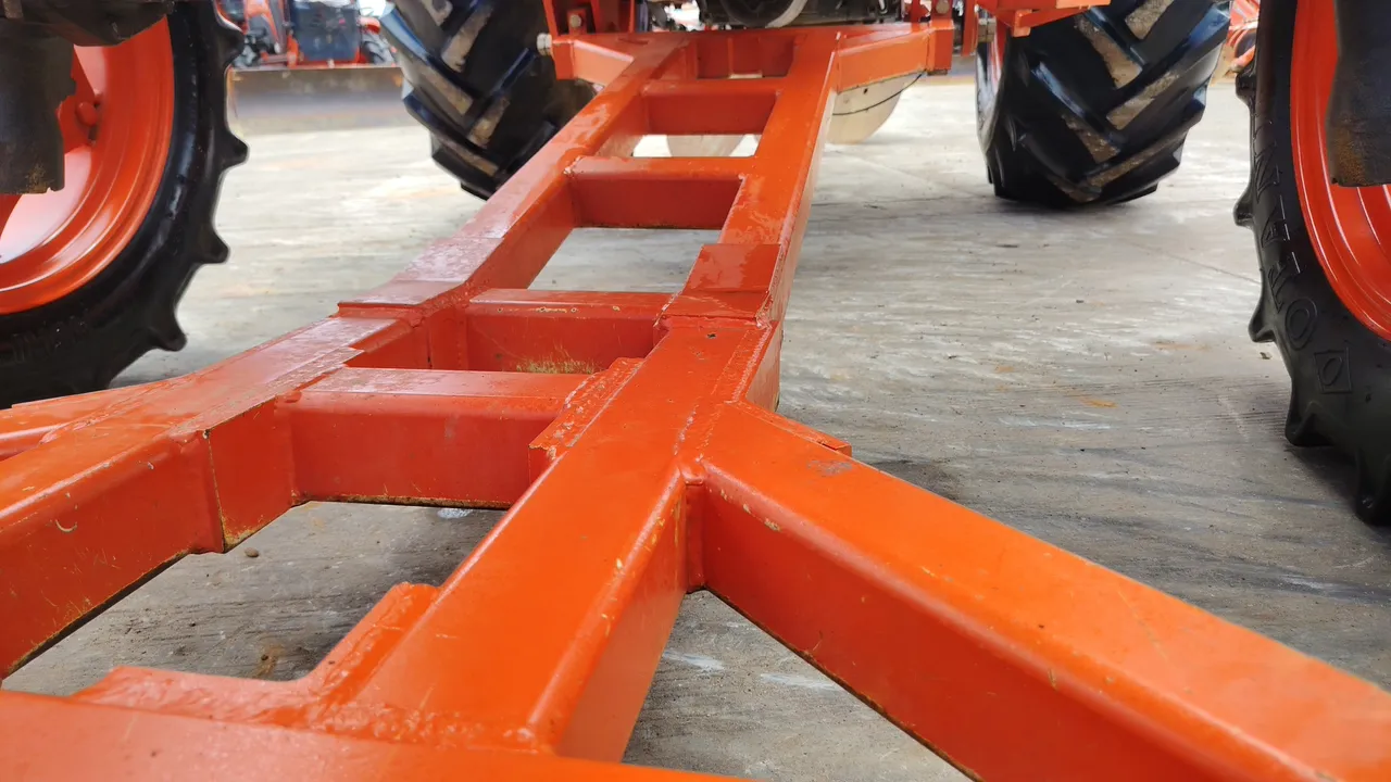 2024 Kubota MU5702-B – Exterior