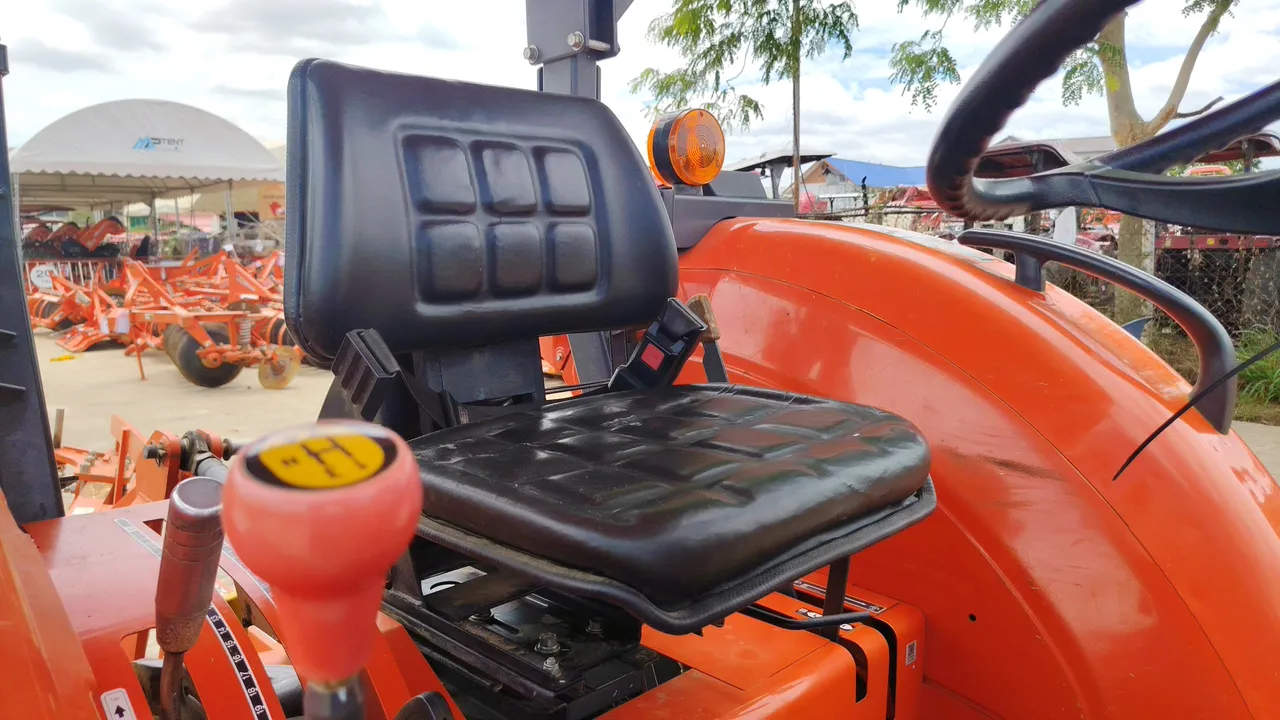 2024 Kubota MU5702-B – Exterior