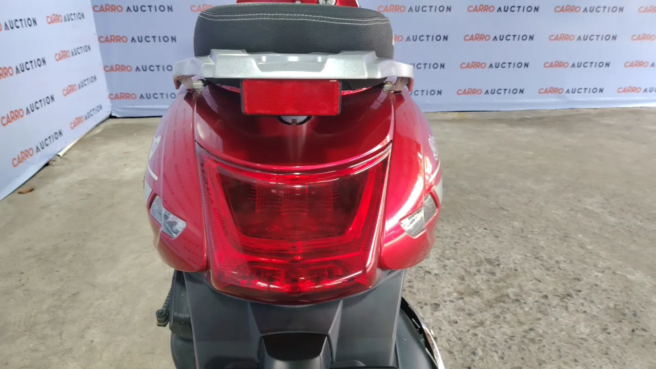 2026 Keeway Shiny 150 – Exterior