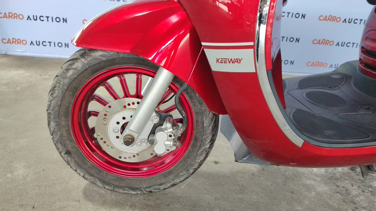 2026 Keeway Shiny 150 – Exterior