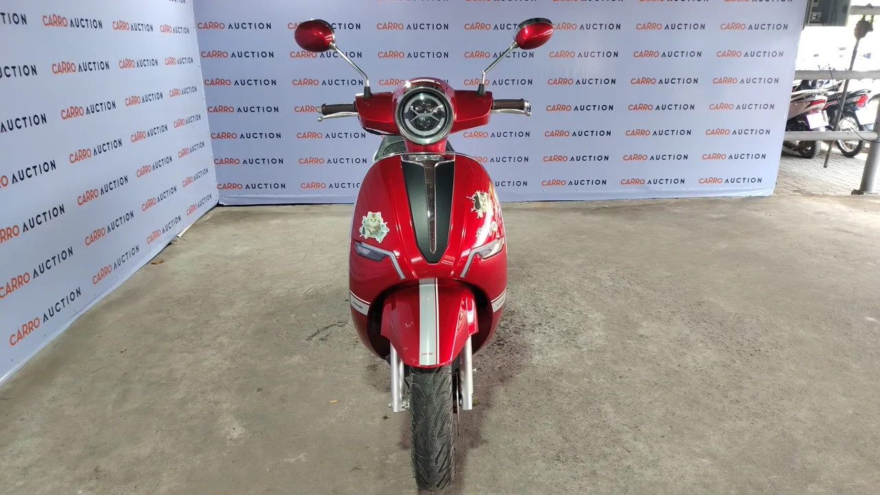 2026 Keeway Shiny 150 – Exterior