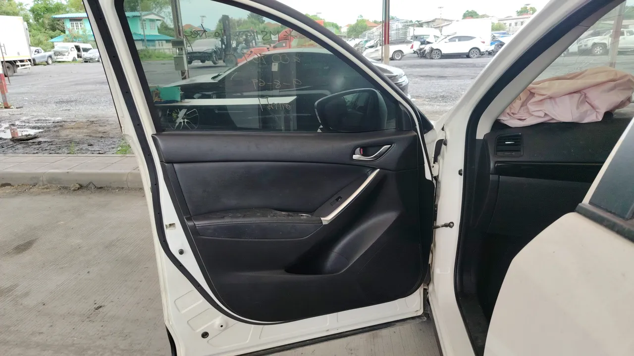 2014 Mazda CX-5 – Front