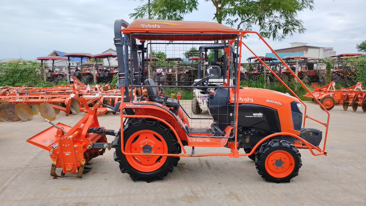 2024 Kubota B2140SN-B – Side