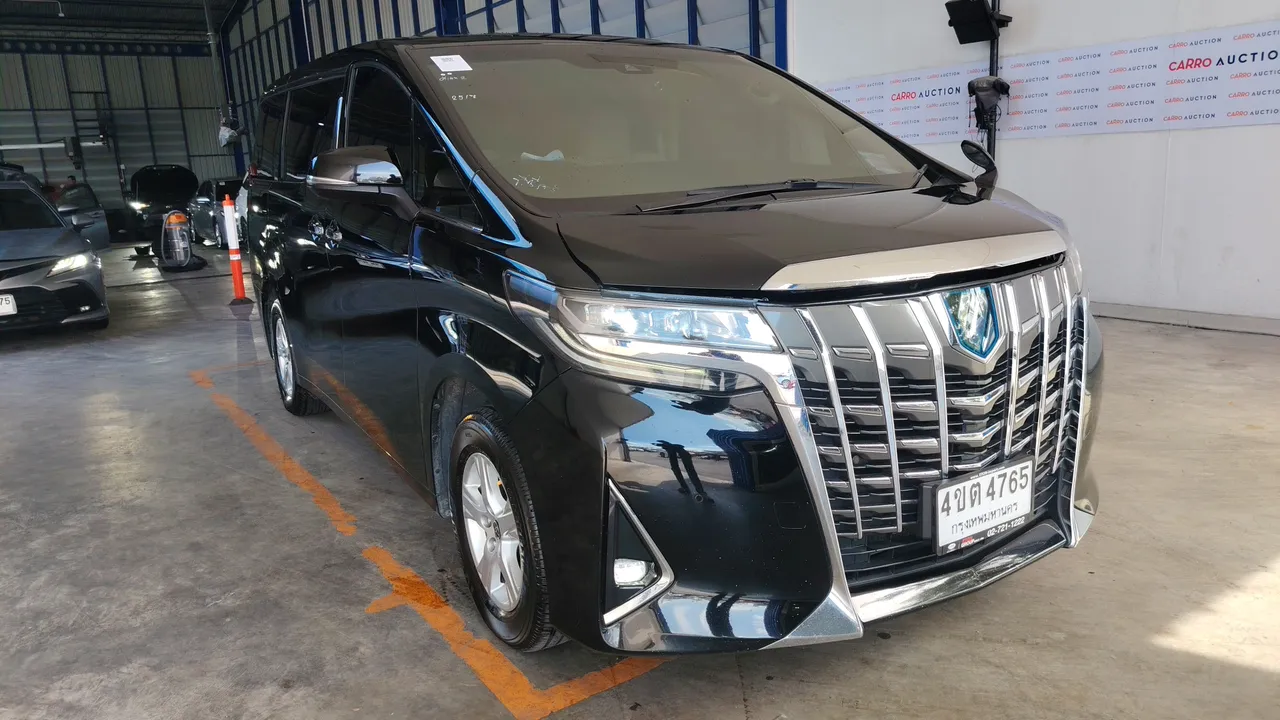 2023 Toyota Alphard – Exterior
