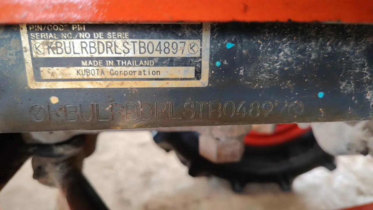 2025 Kubota L4028 – Chassis number