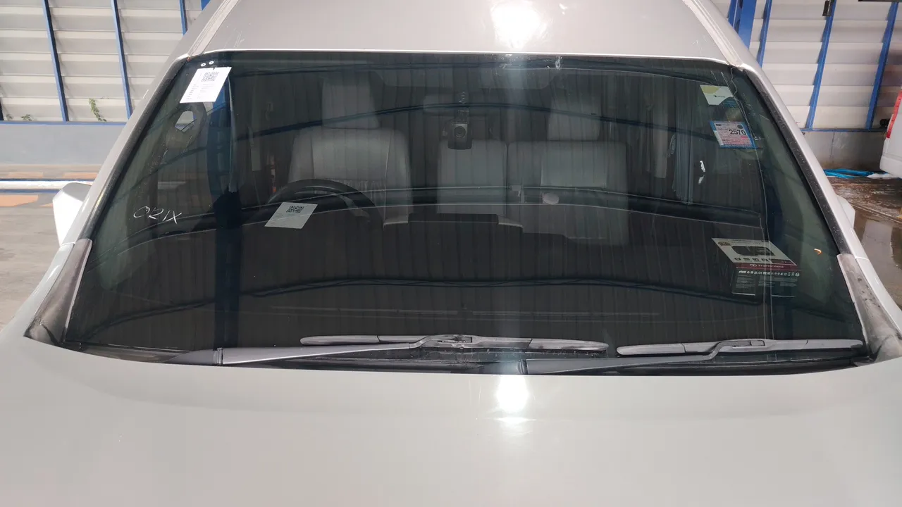 2021 Toyota Commuter – Exterior