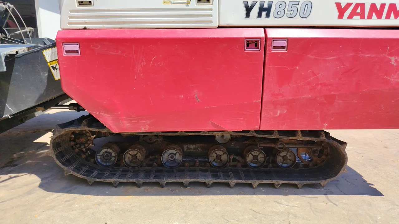 2021 Yanmar YH850 – Exterior