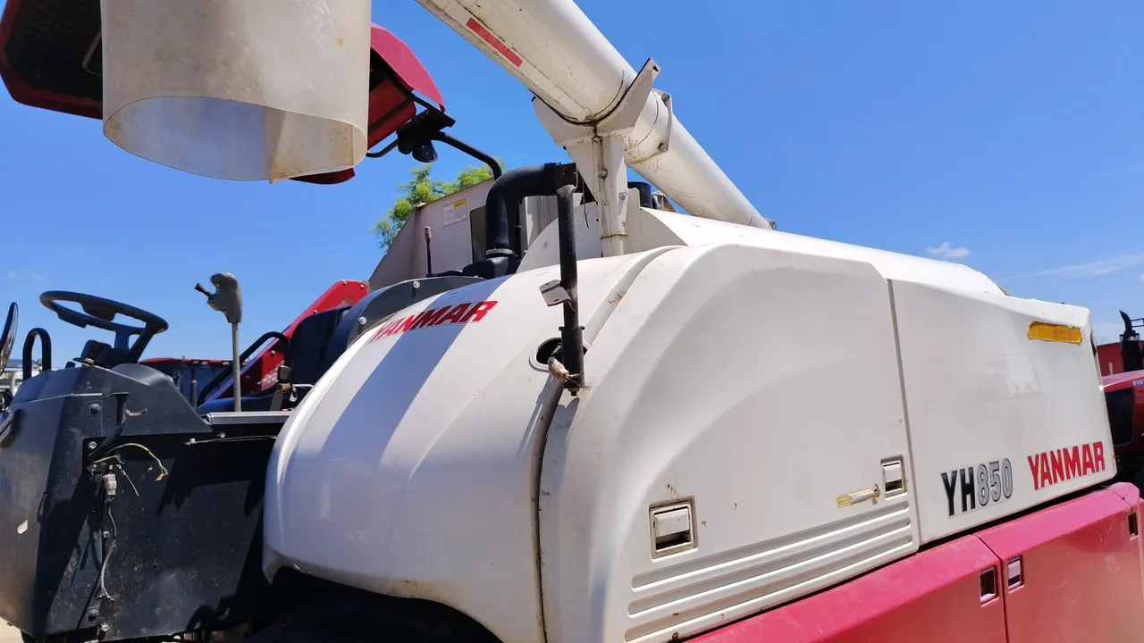 2021 Yanmar YH850 – Exterior