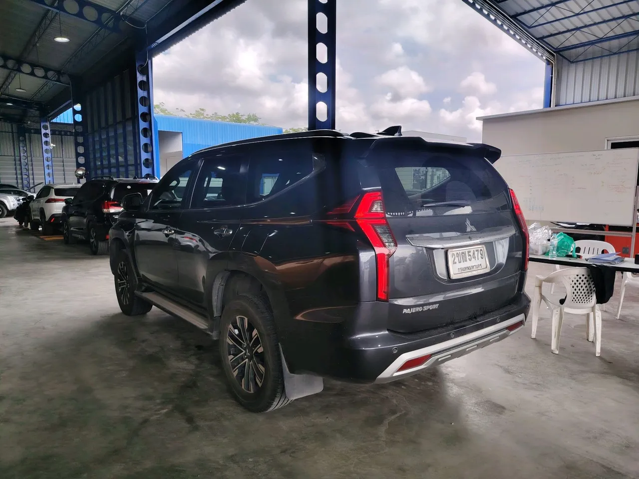 2021 Mitsubishi Pajero Sport – Exterior