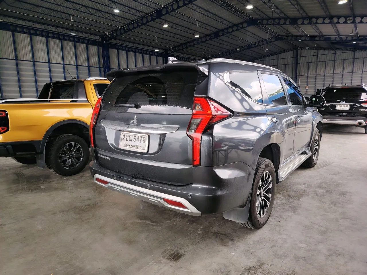 2021 Mitsubishi Pajero Sport – Exterior