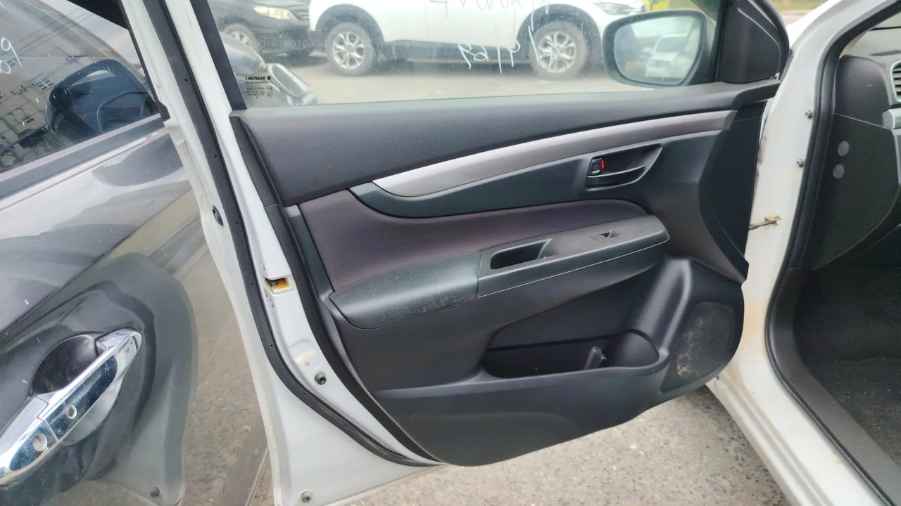 2017 Suzuki Ciaz – Front