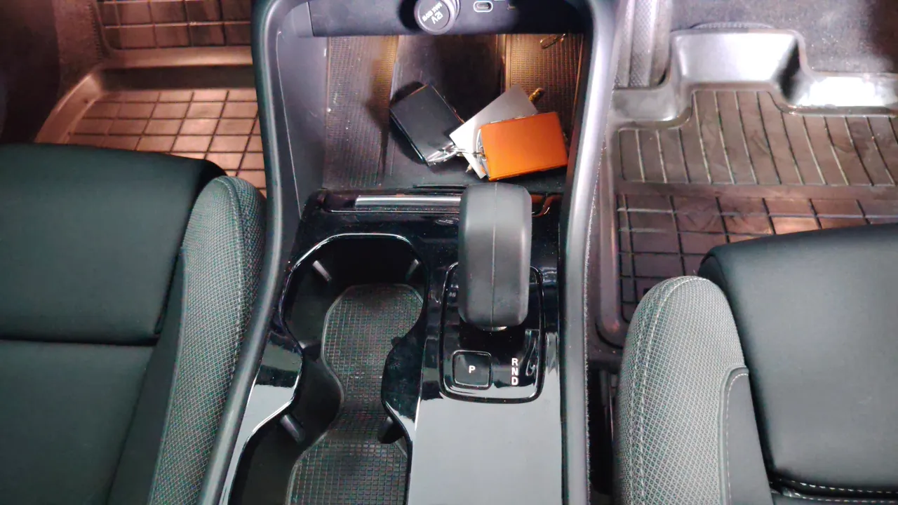 2024 Volvo EX40 – Exterior