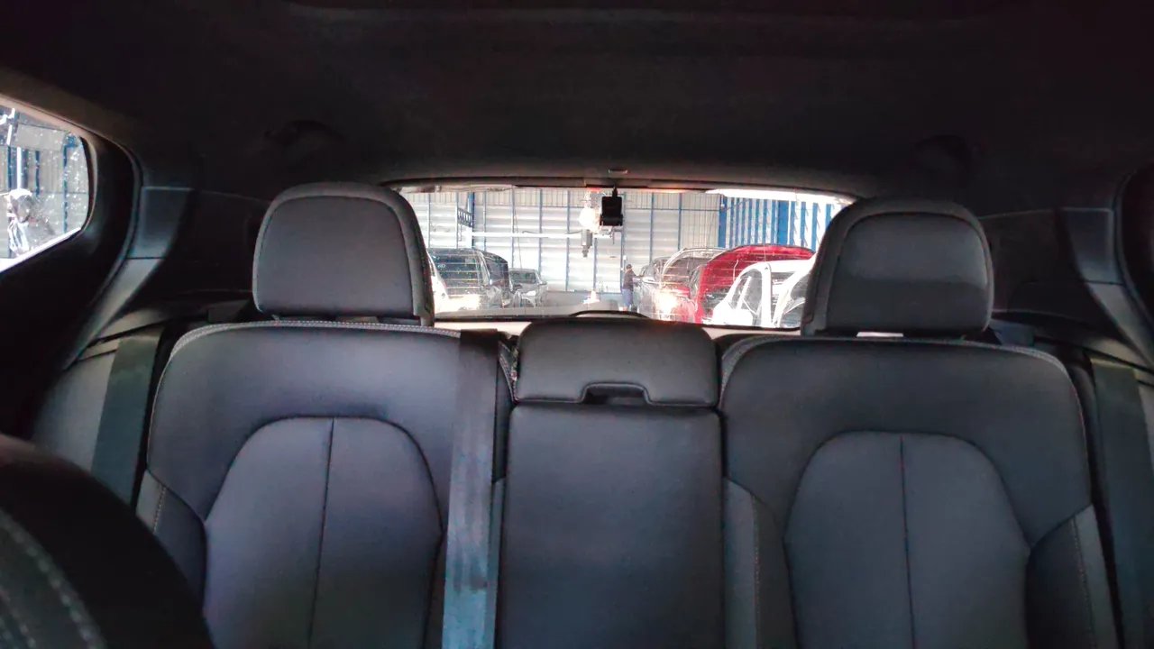 2024 Volvo EX40 – Exterior