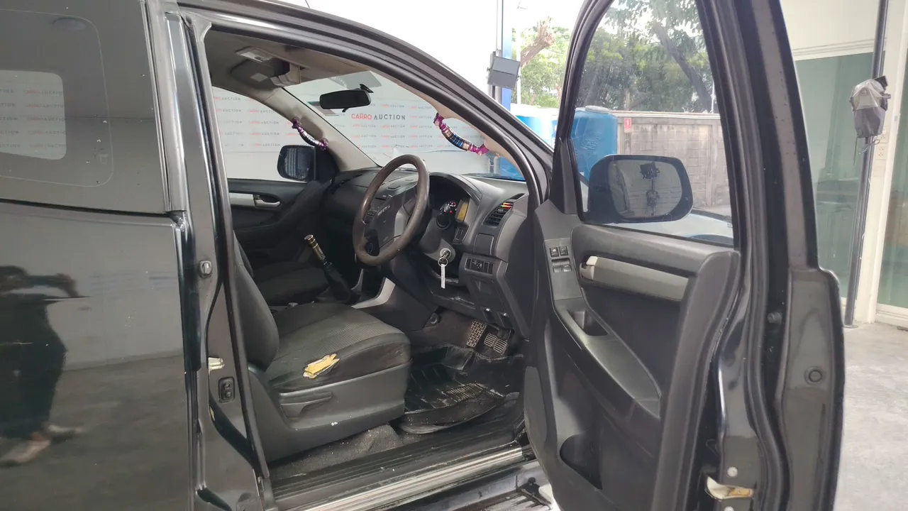 2015 Isuzu D-Max – Exterior