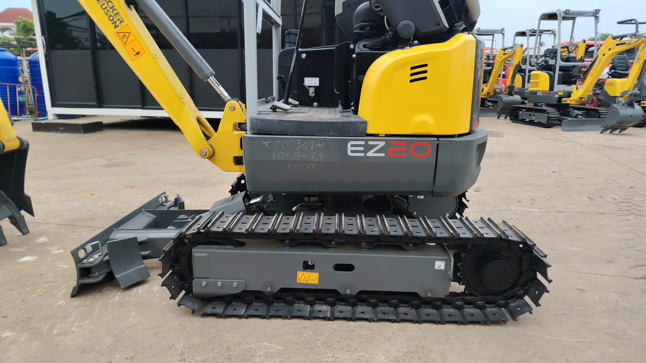 2024 Wacker Neuson EZ20 – Wheel
