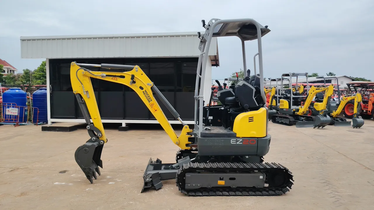 2024 Wacker Neuson EZ20 – Side