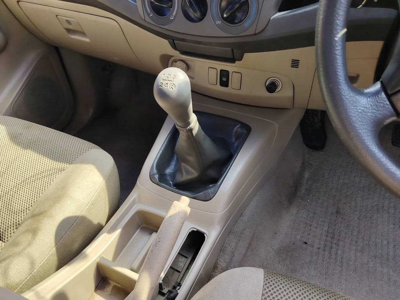 2010 Toyota Hilux Vigo – Exterior