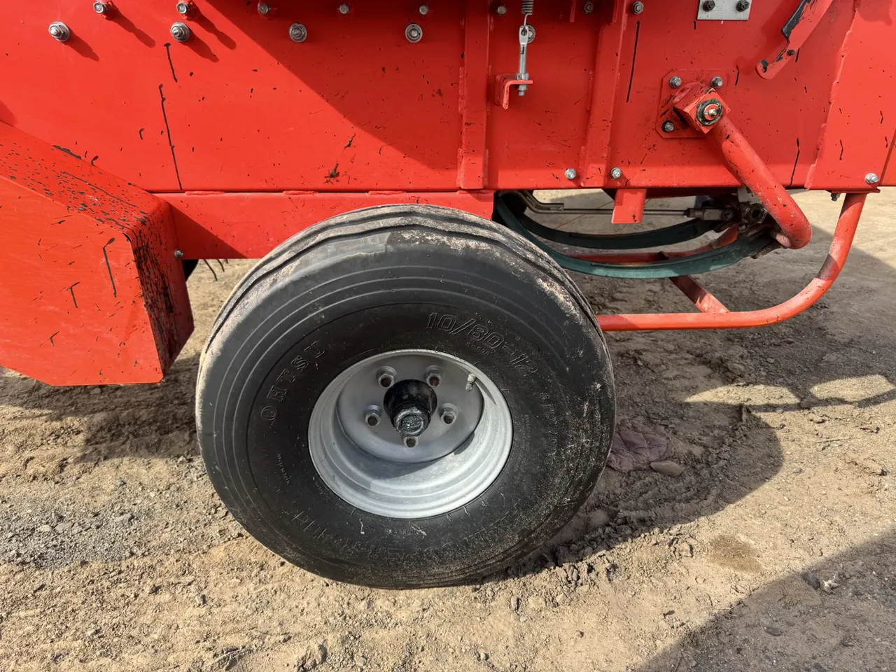 2024 Kubota HB135 – Wheel