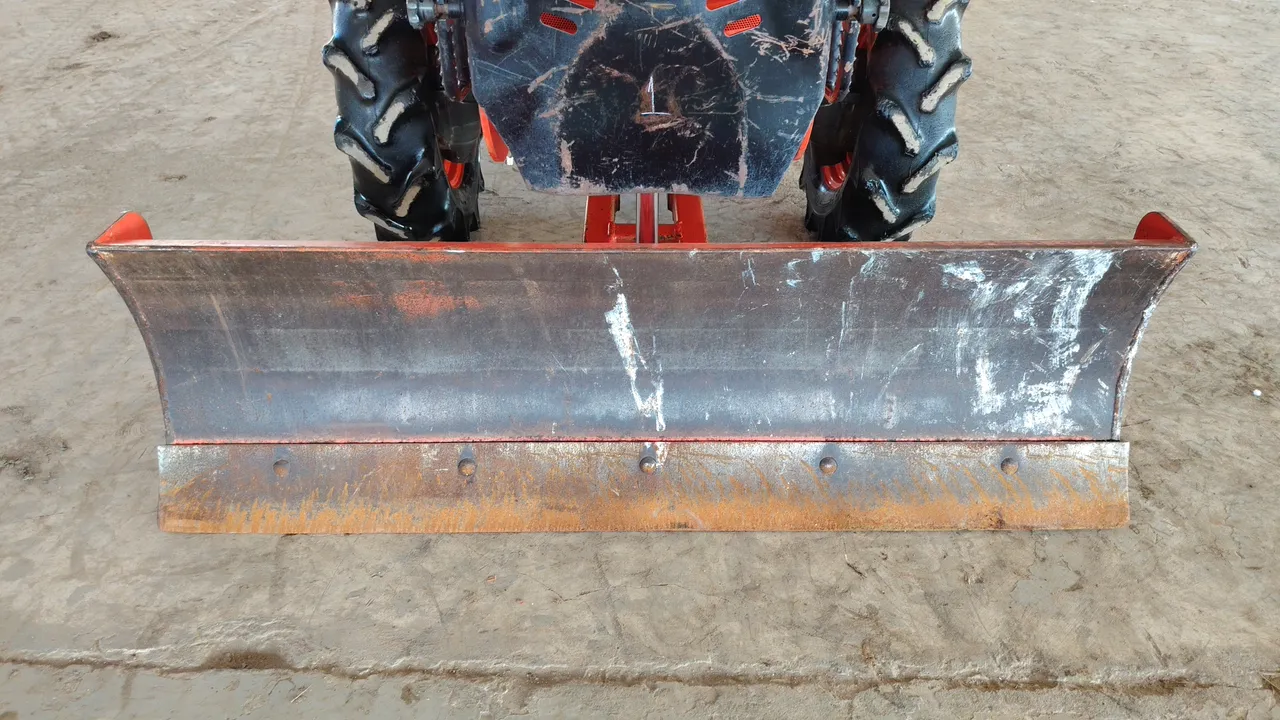 2019 Kubota L4018DT – Exterior