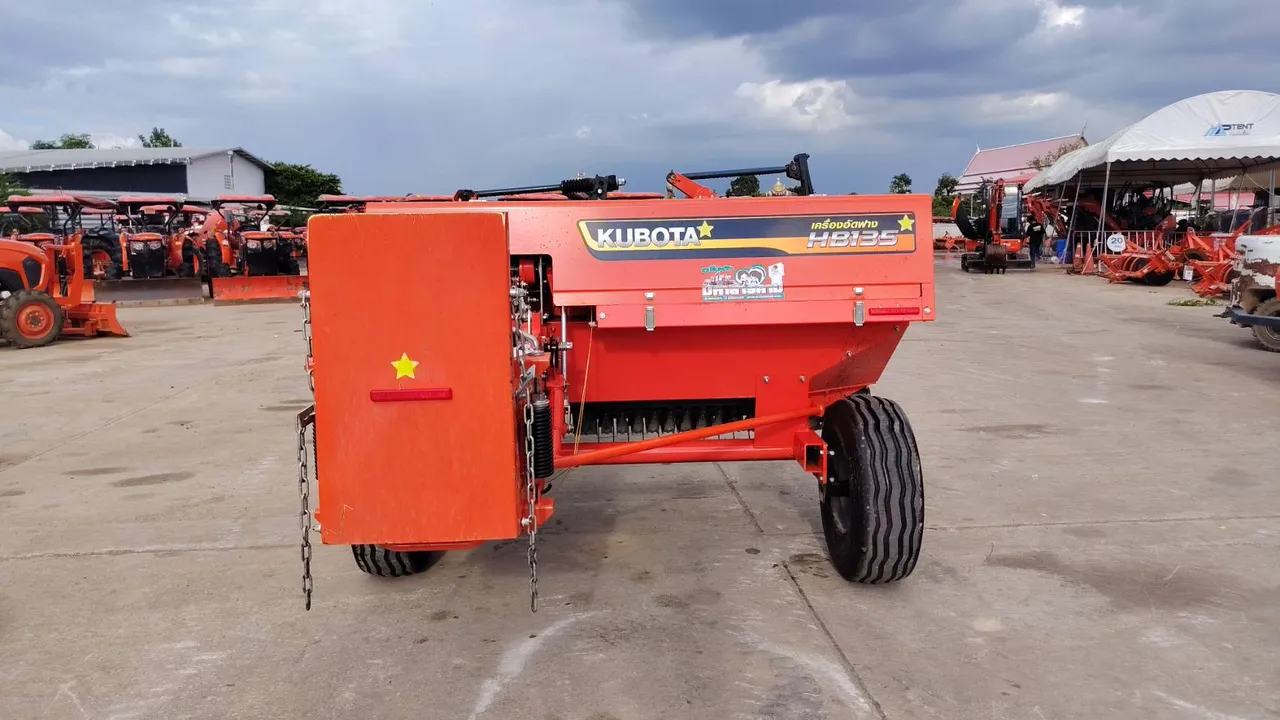 2024 Kubota HB135 – Back