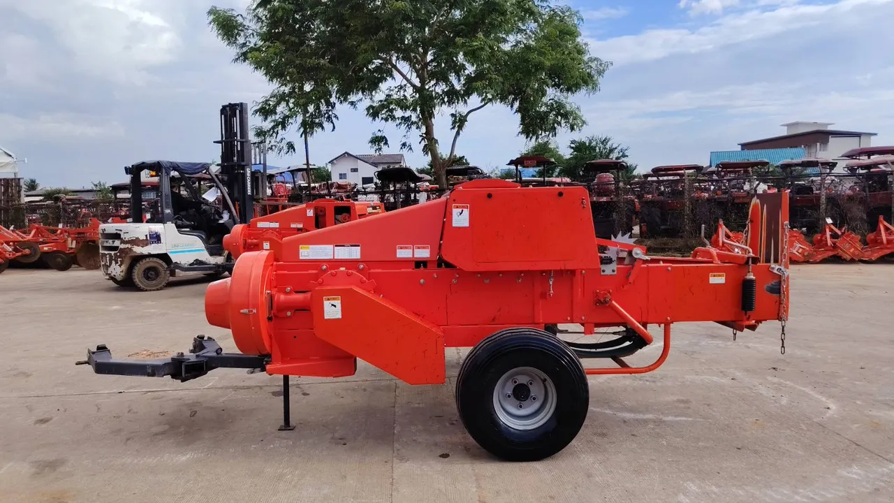 2024 Kubota HB135 – Side