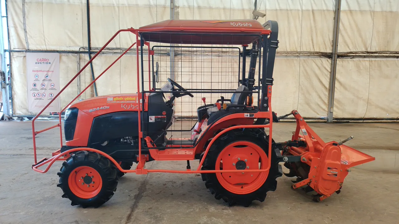 2012 Kubota B2440S-B – Exterior