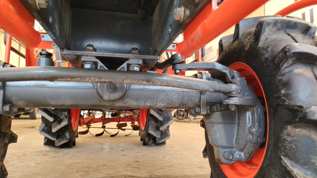 2012 Kubota B2440S-B – Exterior