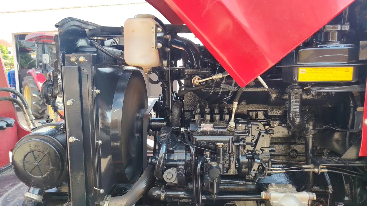 2022 Yanmar SOLIS75 – Exterior