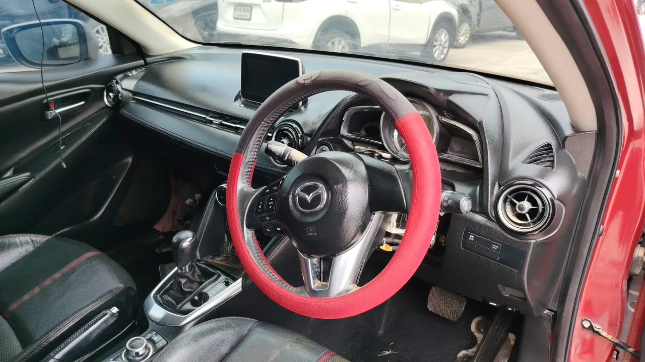 2016 Mazda Mazda2 – Exterior