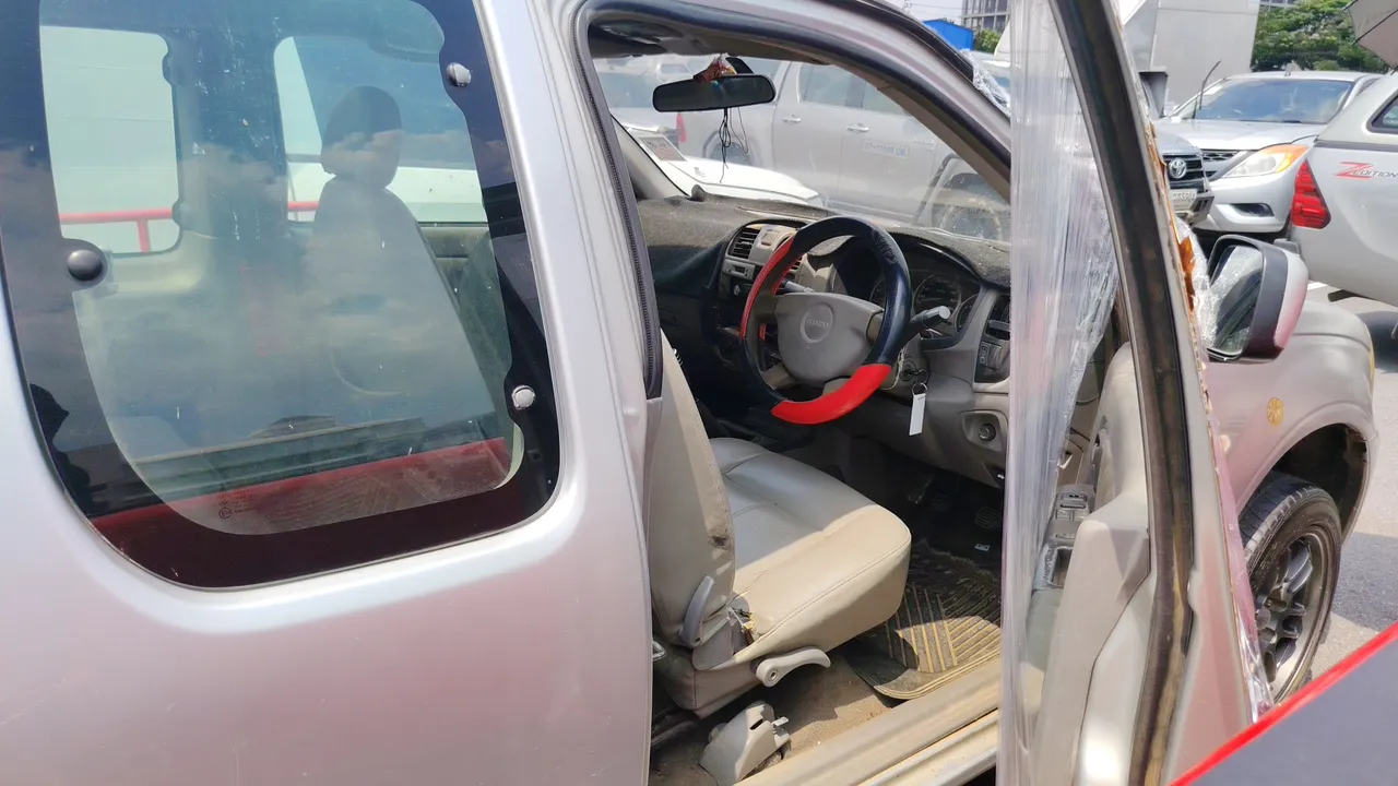 2005 Isuzu D-Max – Exterior