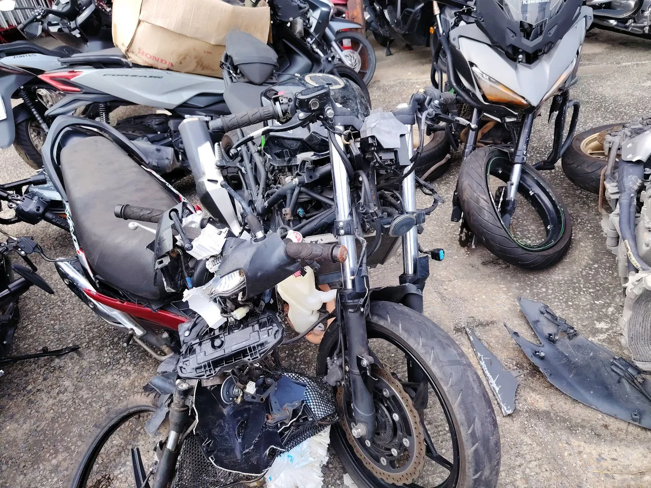 2019 Kawasaki Ninja 400 – Exterior