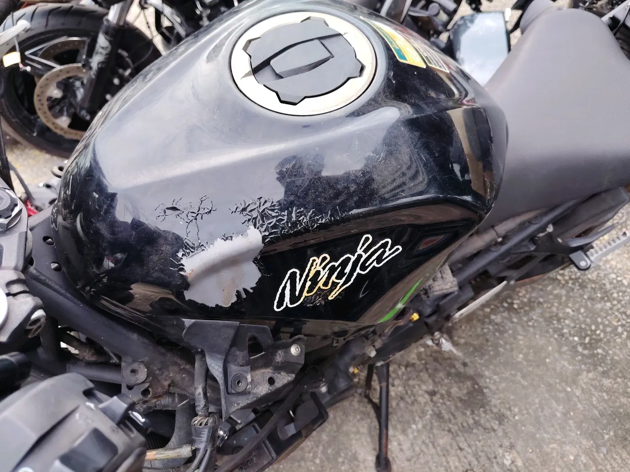 2019 Kawasaki Ninja 400 – Exterior