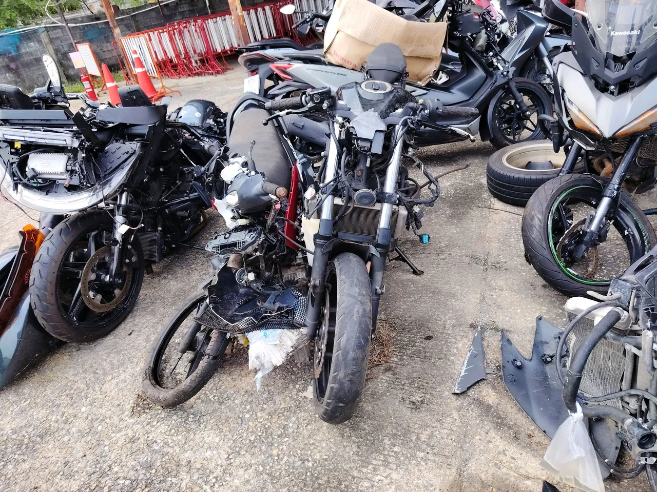 2019 Kawasaki Ninja 400 – Exterior