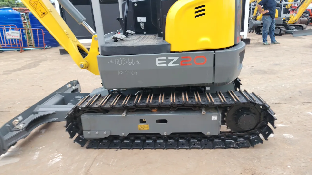 2024 Wacker Neuson EZ20 – Wheel