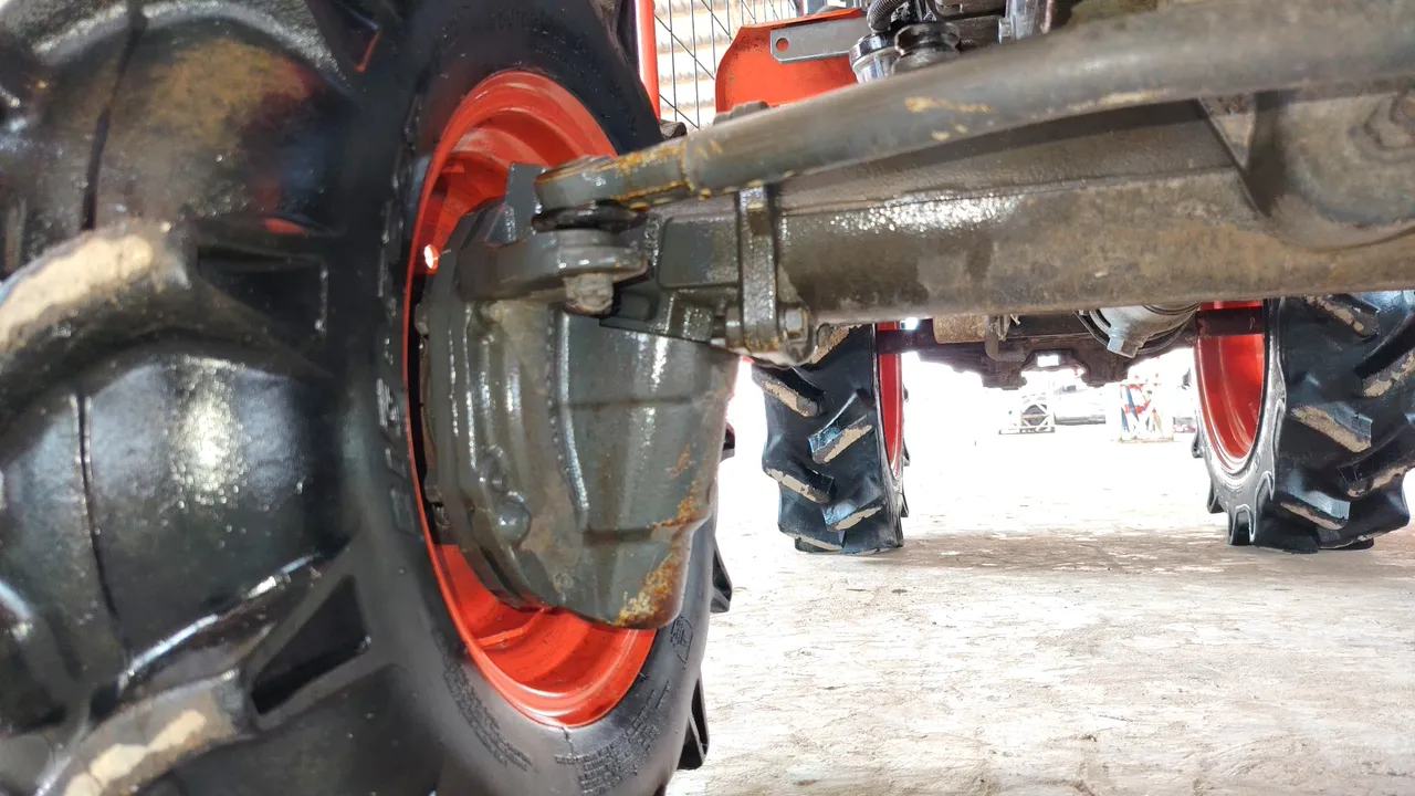 2024 Kubota B2440S-B – Exterior