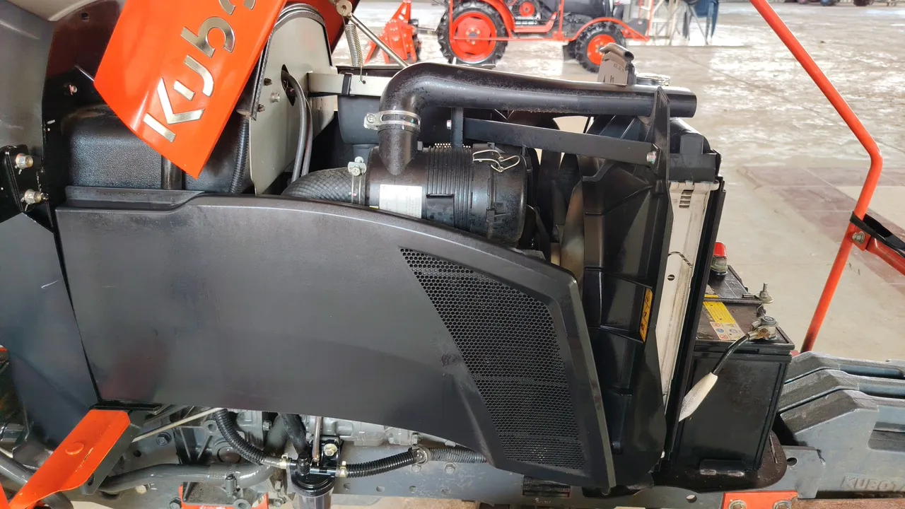 2024 Kubota B2440S-B – Exterior