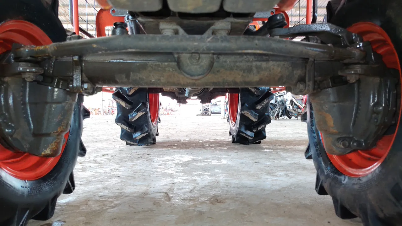2024 Kubota B2440S-B – Exterior