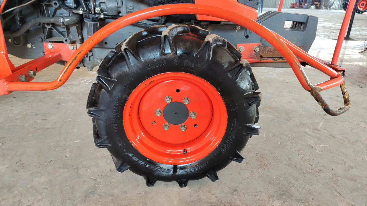 2024 Kubota B2440S-B – Exterior
