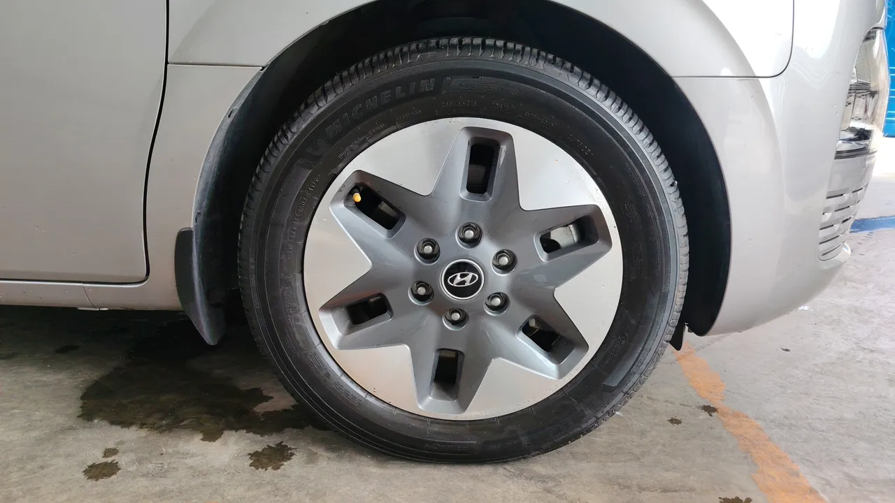 2021 Hyundai Staria – Exterior