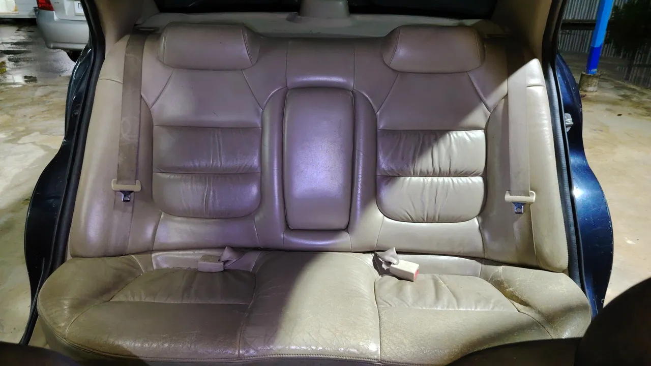 2002 Nissan Sunny – Exterior