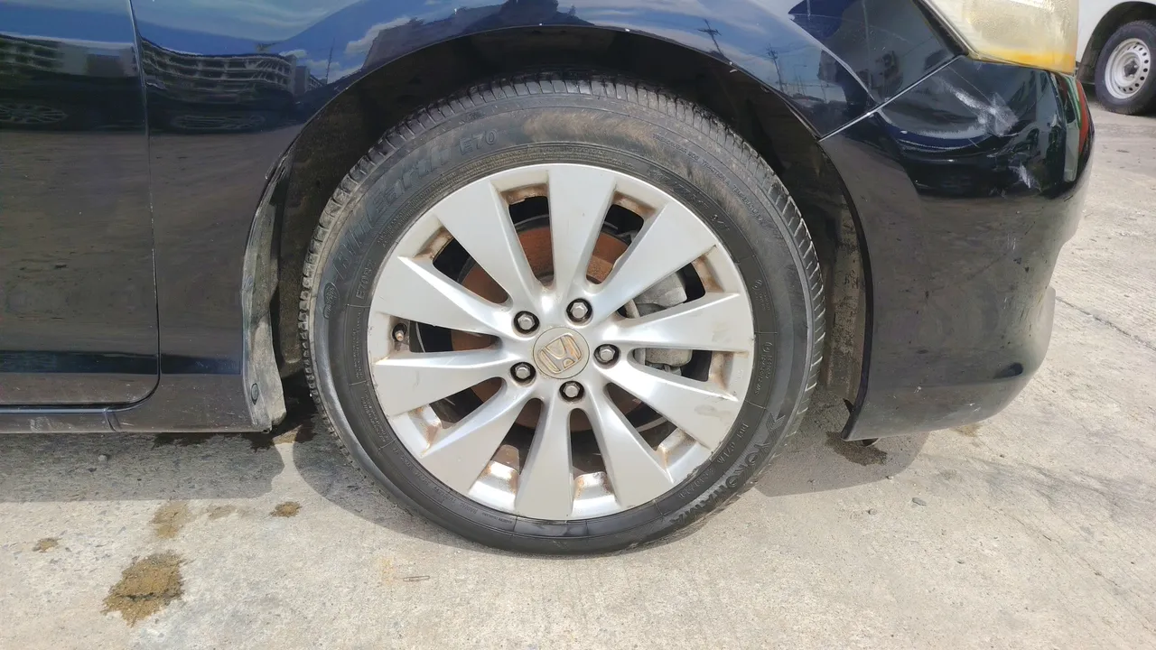 2013 Honda Accord – Exterior
