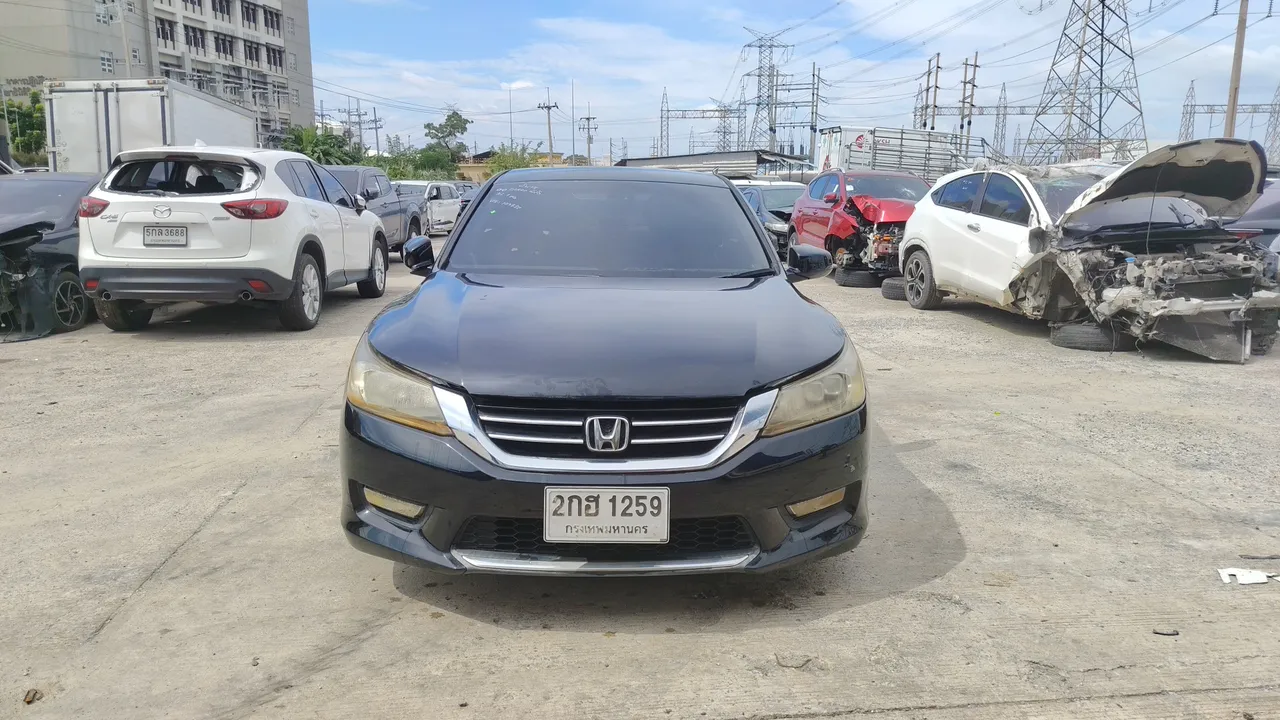 2013 Honda Accord – Exterior