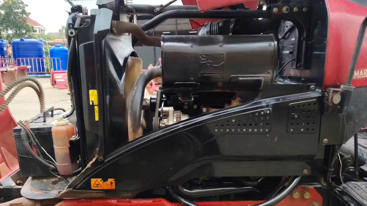2021 Yanmar YM351A – Exterior