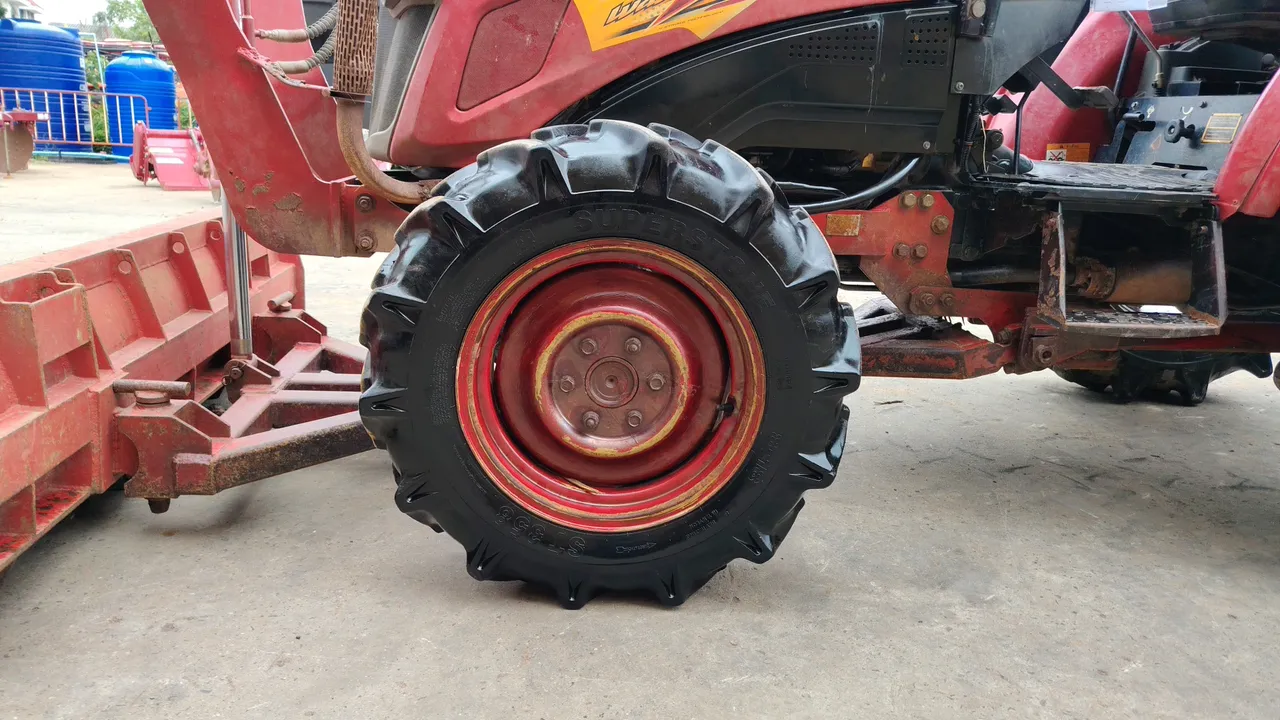 2021 Yanmar YM351A – Exterior