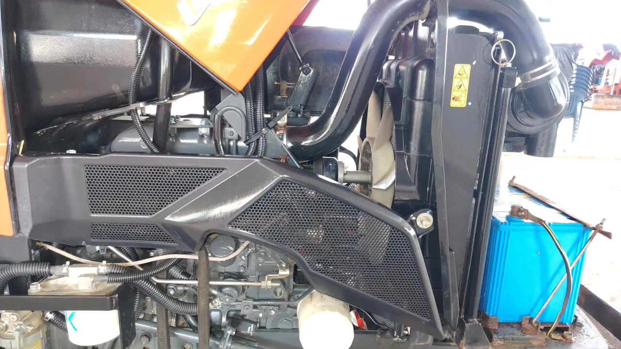 2020 Kubota L3218DT – Engine