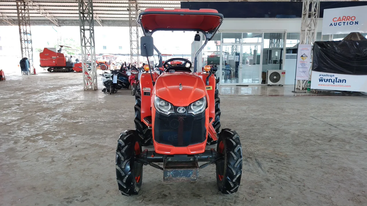 2020 Kubota L3218DT – Front