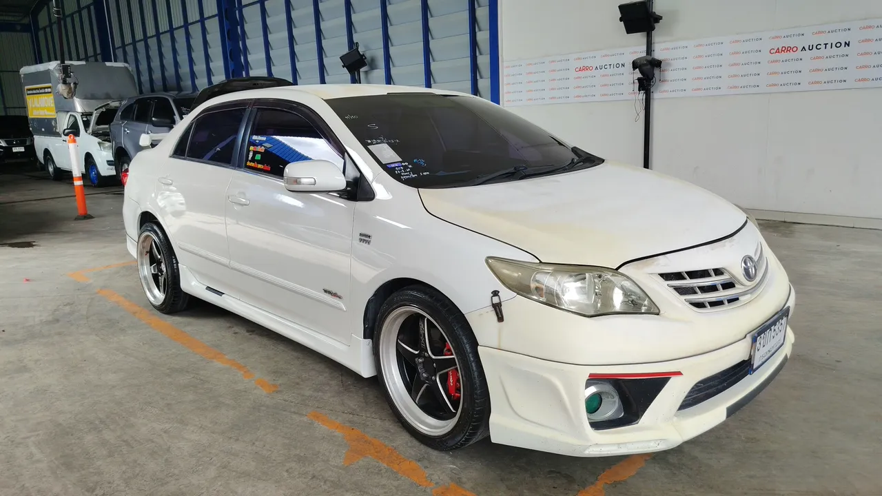 2012 Toyota Corolla Altis – Exterior
