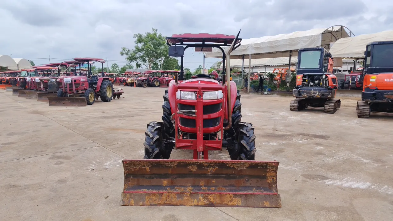 2019 Yanmar EF393T – Exterior