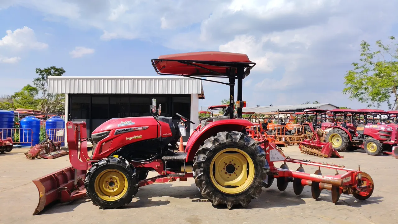 2020 Yanmar YM351A – Exterior